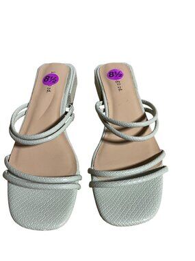 Indigo Rd Strappy Sandals Size 8.5